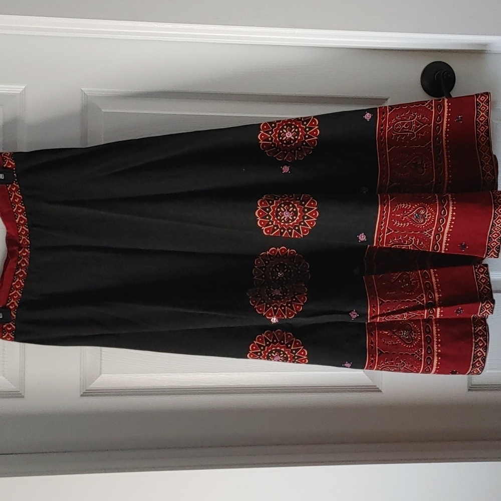 Willi Smith Maxi Skirt Sz 6 Black & Red Indian Sari-Style W/ Embroidered Mirrors - Picture 5 of 11